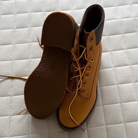 Ankle_Boots_&_Booties